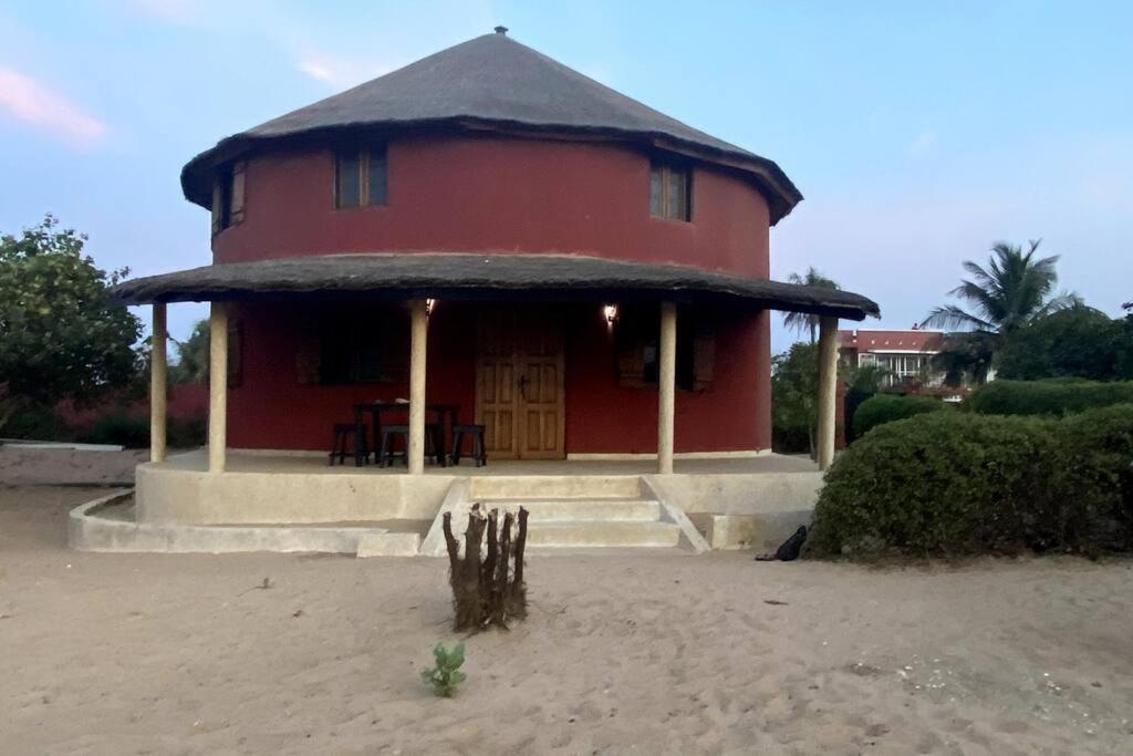 Case Beach Ngalou Sessene Exterior foto