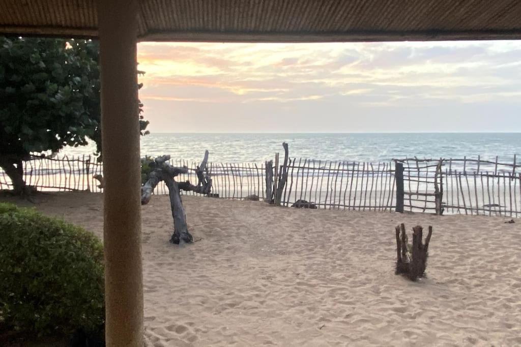 Case Beach Ngalou Sessene Exterior foto